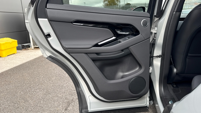 Land Rover Range Rover Evoque 1.5 P270e Edition 5dr Auto Hatchback